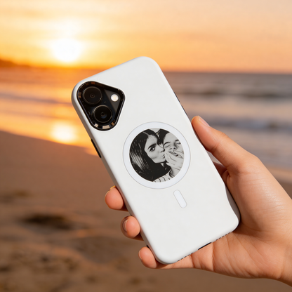 DreamCase fundas iPhone color negro y blanco con pantalla e-ink personalizable